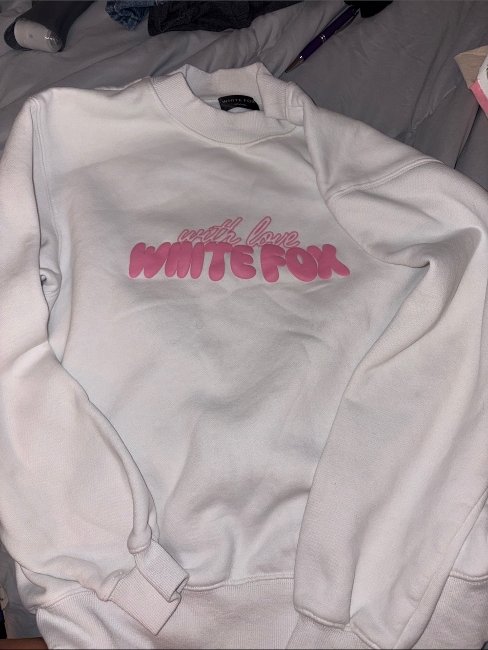 White fox Crewneck Sweatshirt with Pink Logo